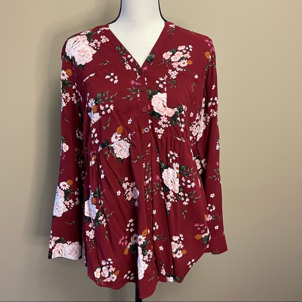 Torrid Red Wine floral Challis Babydoll tunic. Size 00